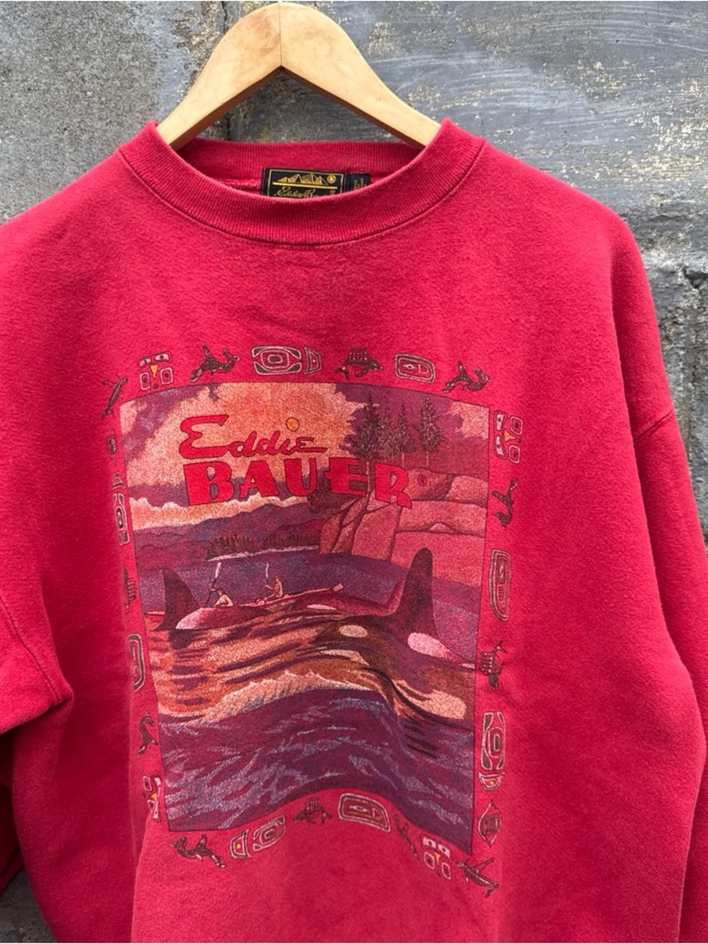 Vtg 90s Eddie Bauer Sweatshirt SIZE M Red Nature Gorpcore Hiking Orca Whale